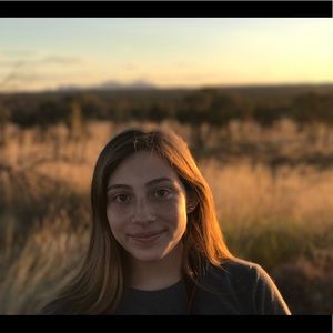 Meet your Posher, Gabriela